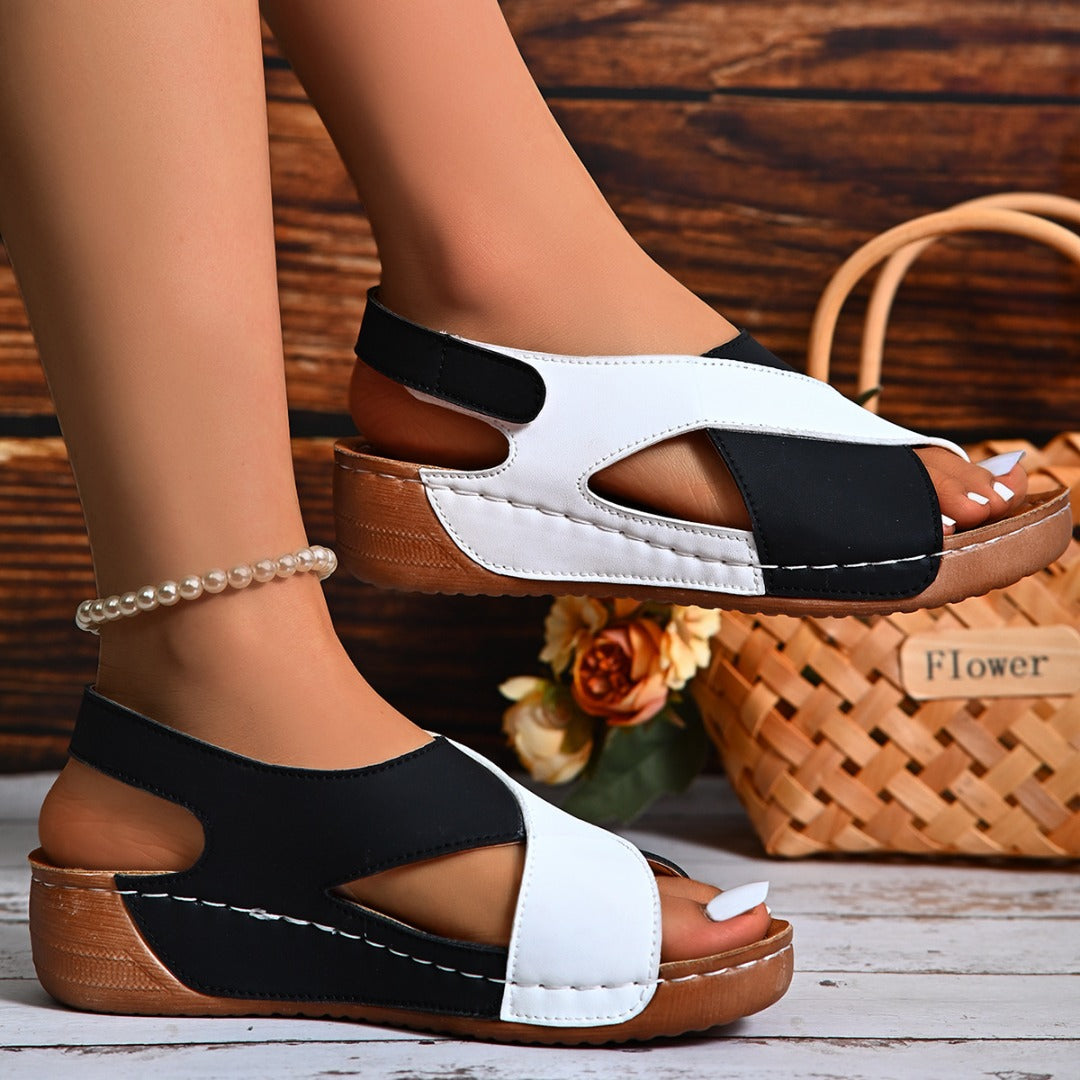 Nora — Sandalia cómoda con cuña