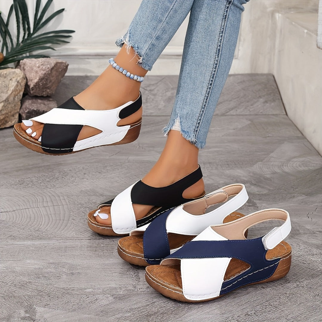 Nora — Sandalia cómoda con cuña